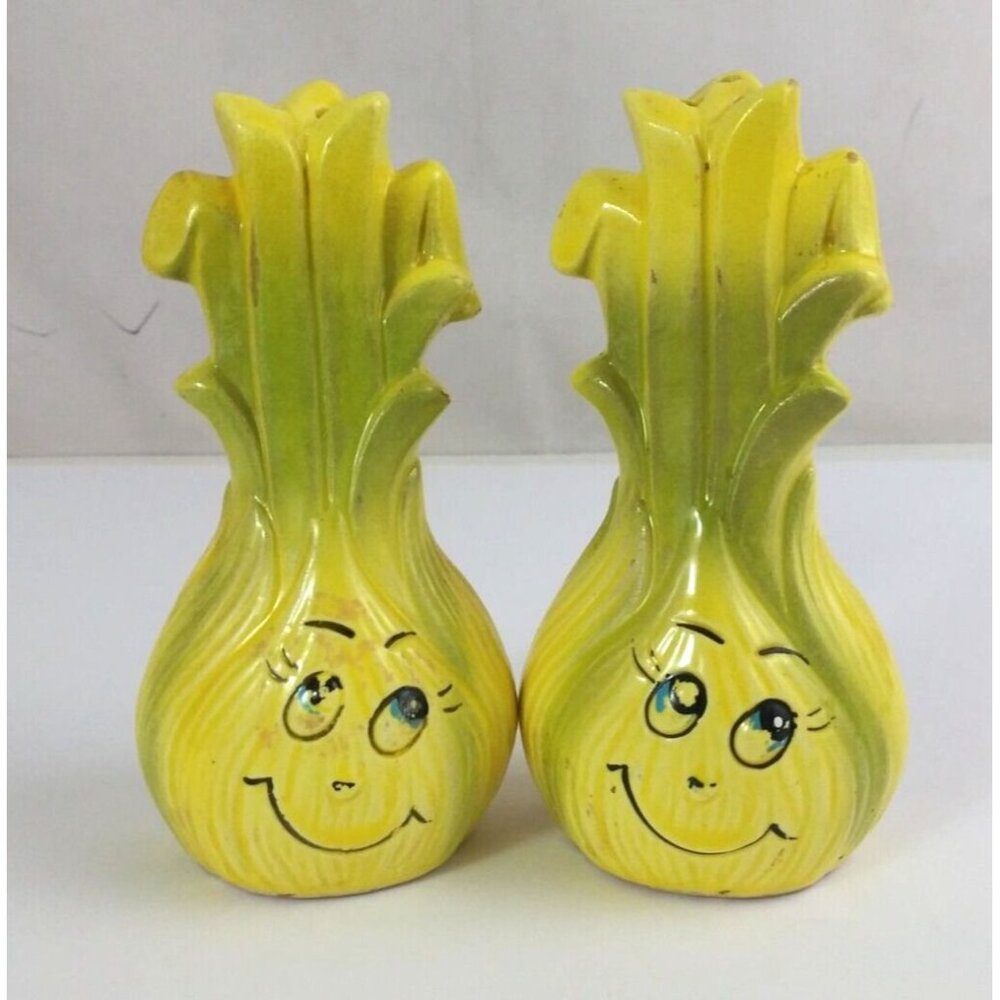 Vintage Artmark Happy Onions 5" Salt & Pepper Shakers Japan